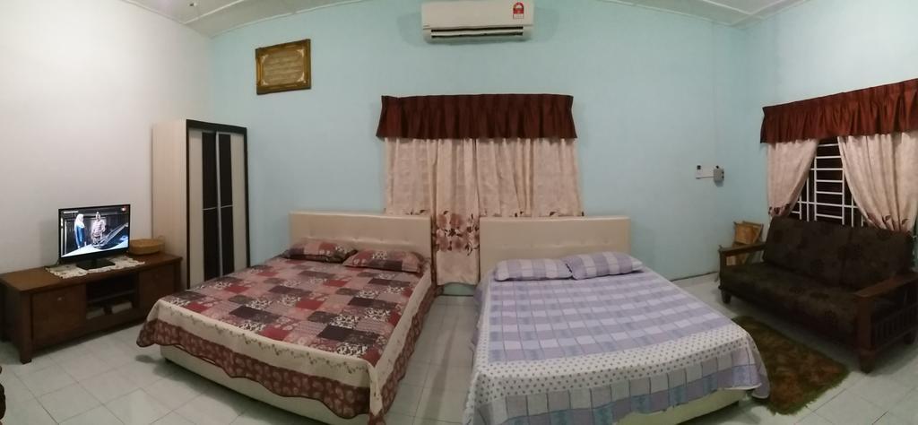 Dhia Irdina Homestay Paya Rewak Экстерьер фото